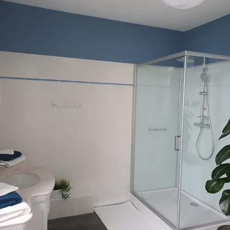 Les 5 Escales 住宿加早餐酒店 帕塞内