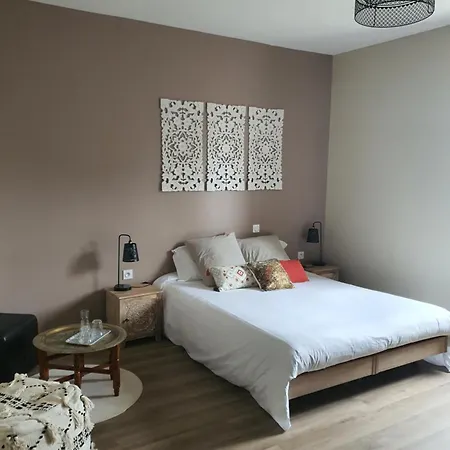 Les 5 Escales 住宿加早餐酒店