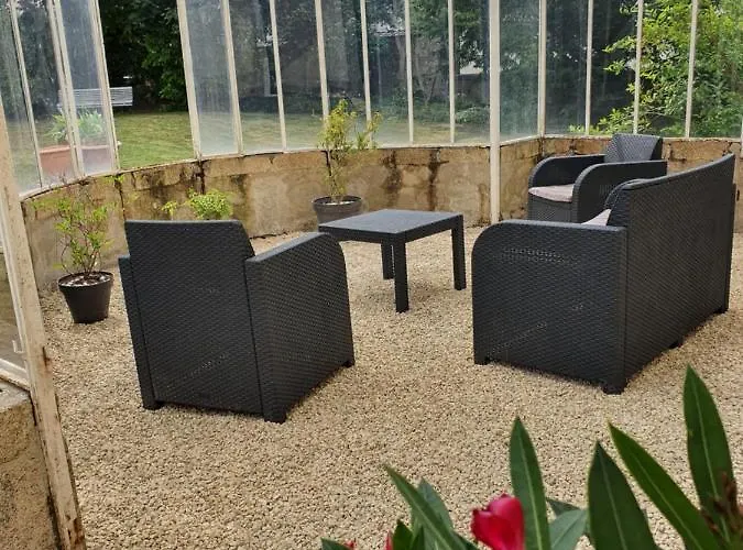 Les 5 Escales 3* Parthenay