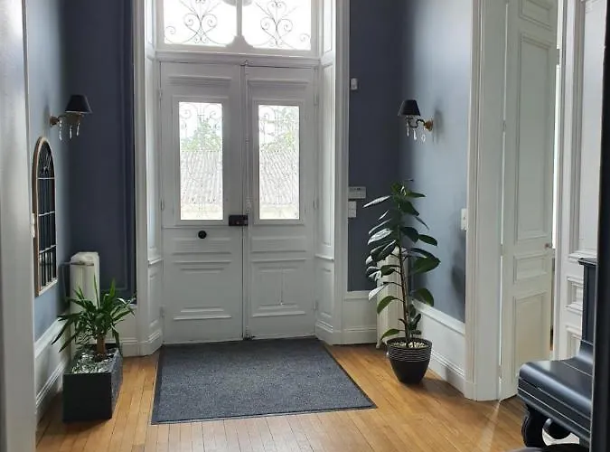 Les 5 Escales 3* Parthenay