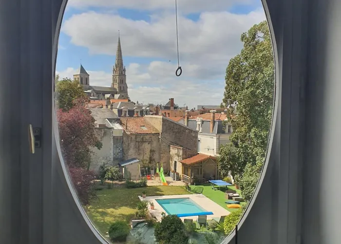 Les 5 Escales 3* Parthenay